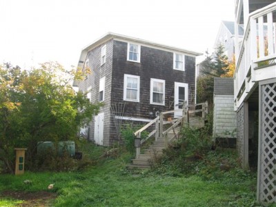  Holdfast House